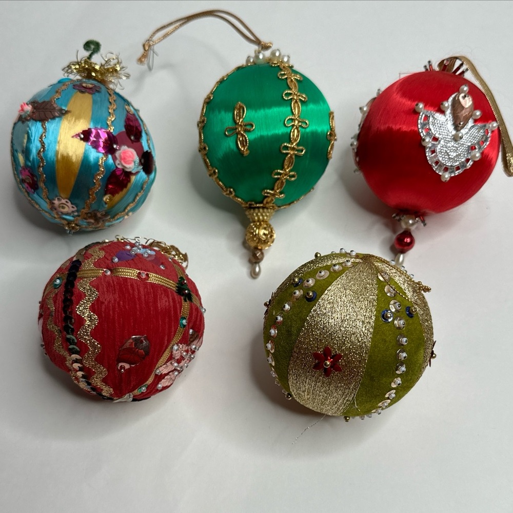 5 VTG Handmade Sequin Beaded Christmas Ornaments Push Pin Satin Velvet Ribbon